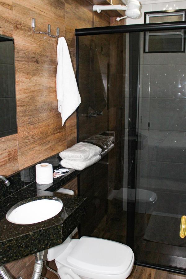 Hotel Flor Paulista San Paolo Esterno foto
