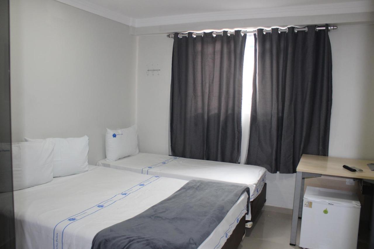 Hotel Flor Paulista San Paolo Esterno foto