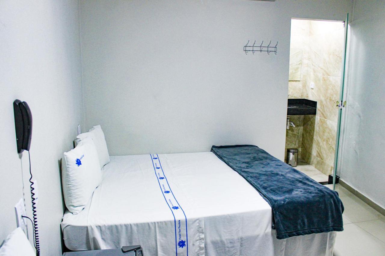 Hotel Flor Paulista San Paolo Esterno foto